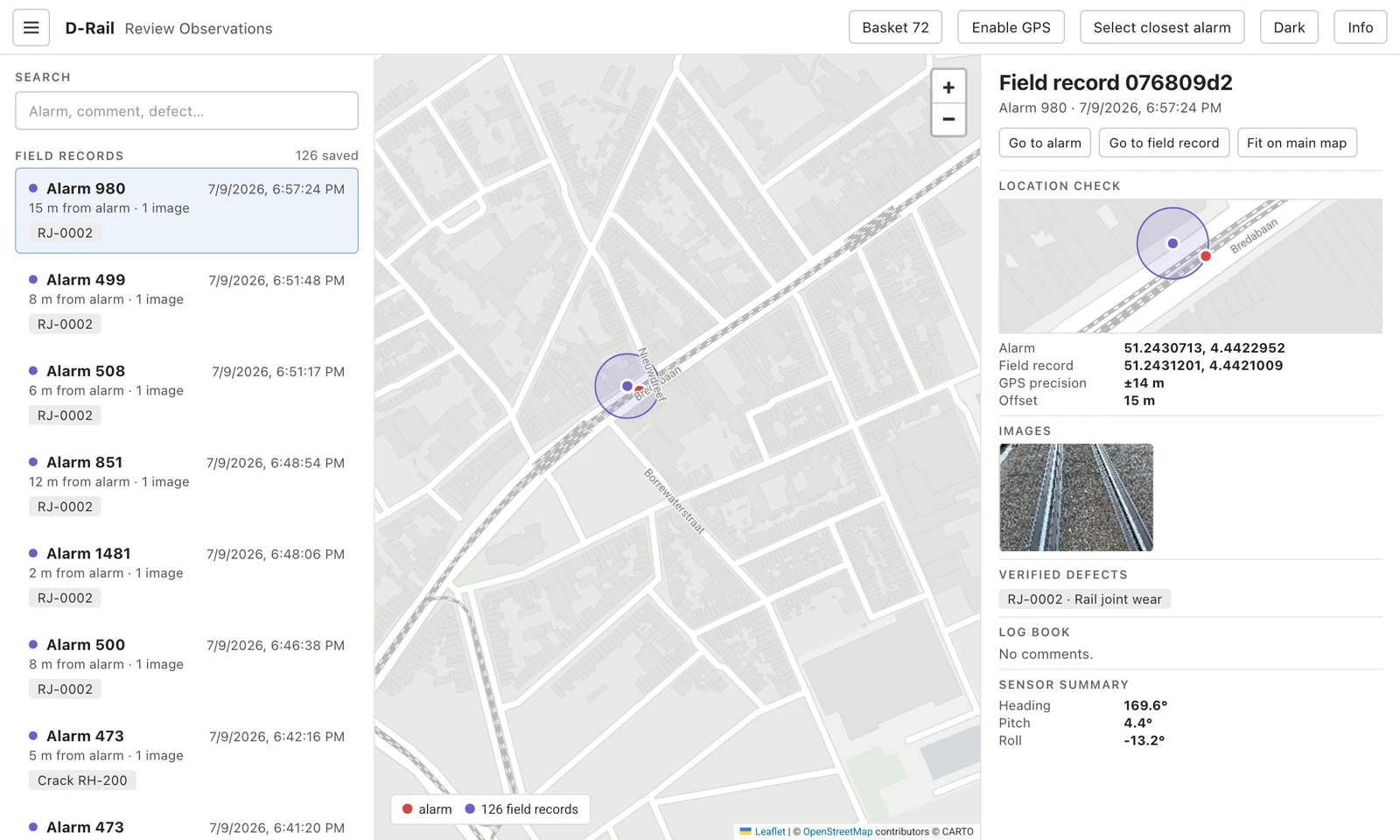 Review view in which a classified defect is confirmed against a field finding.